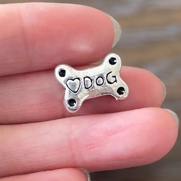 New Silver Dog Bone Pandora Type Charm For Bracelets - Picture 3 of 4